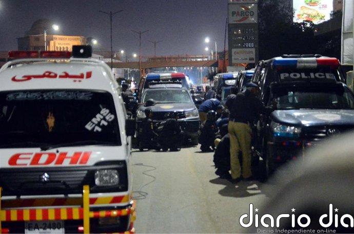 Detenido un hombre sospechoso de asesinar a su esposa y sus cinco hijos en un 'crimen de honor' en Pakistán