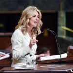 Díaz asegura que seguirá adelante con el nuevo registro horario "a pesar de los intentos de Economía"