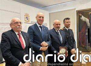 Diez ensalza la figura "esencial" de los bomberos de León y destaca la mejora de sus recursos con más de 10,6 millones