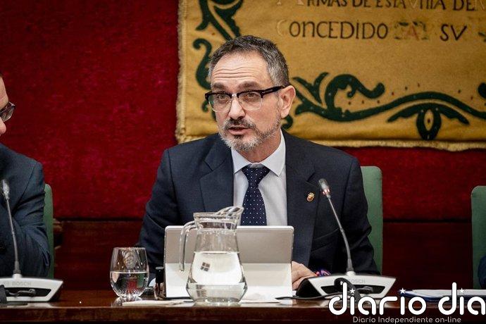 Dimite un edil de Móstoles tras la acusación de acoso contra Bautista: "Cada decisión ha sido guiada por la conciencia"