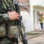 Dos soldados muertos y ocho heridos en una operación del Ejército colombiano contra el ELN