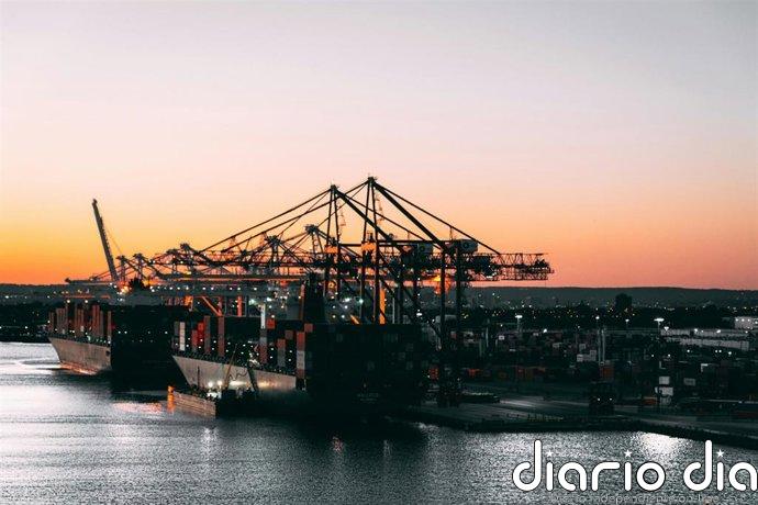 EE.UU. lanza un plan asegurador de 17.236 millones para respaldar las rutas comerciales en Oriente Próximo