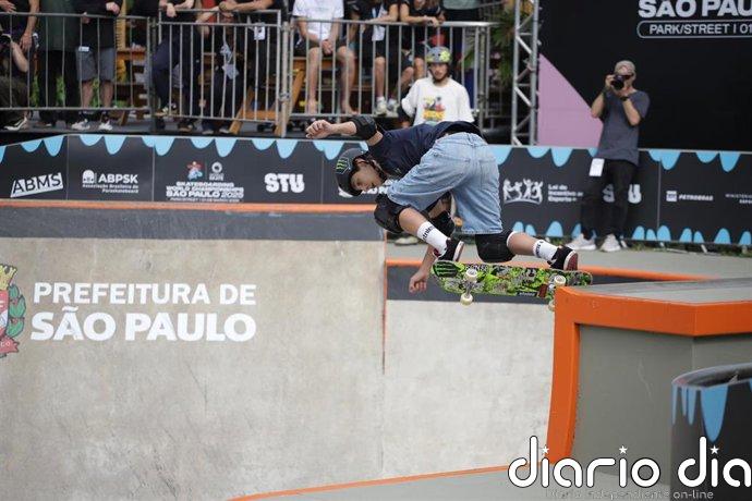 Egoitz Bijueska, campeón del mundo de skate con 15 años