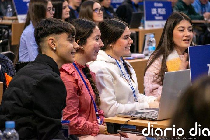 El 34,5% de los jóvenes entre 15 y 21 años quiere ser emprendedor y crear su propia empresa, según un estudio