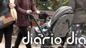 El 72% de familias potencialmente beneficiarias del Complemento de Ayuda a la Infancia no la solicitan, según estudio