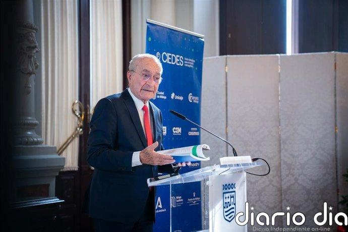 El Ayuntamiento de Málaga define como "muy preocupante" para la economía la ausencia de conexión por AVE con Madrid