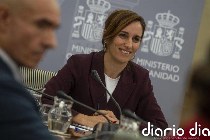 El BOE hace oficial la modificación de la normativa para limitar la práctica sanitaria a profesionales con titulación