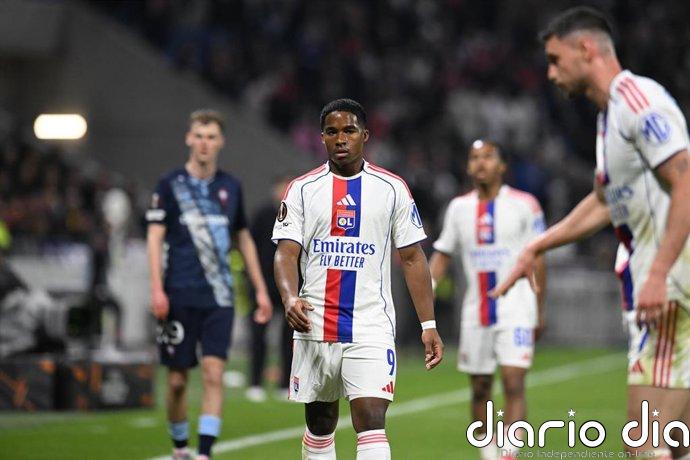 El Celta aplaca al Olympique de Lyon y se mete en cuartos de la Europa League