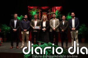 El certamen de saetas 'Antonio Saavedra' de Alcalá (Sevilla) homenajea a la agrupación musical Cristo de la Bondad