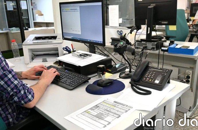 El coste laboral subió un 3,6% en el cuarto trimestre, como los salarios