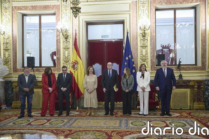 El Defensor del Pueblo avisa de que el Reglamento de Extranjería precariza derechos en migrantes con arraigo