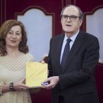 El Defensor del Pueblo reclama garantizar la telefonía fija y extender la fibra óptica en toda España