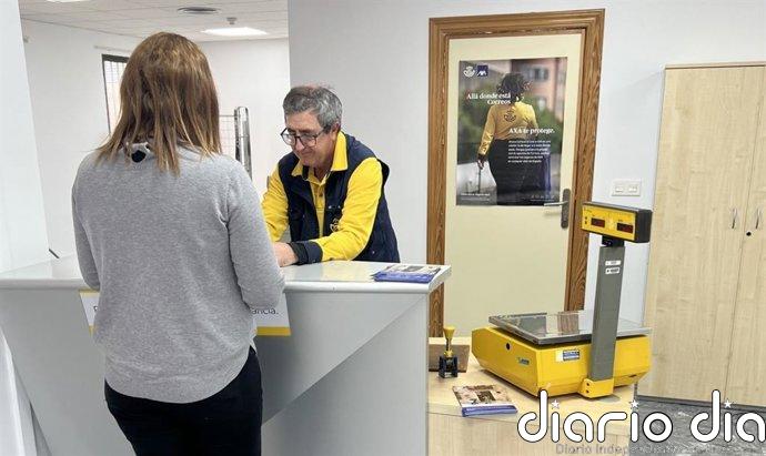 El Gobierno amplía en 806 millones el límite de gasto para Correos hasta 2030 para prestar servicios públicos