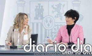 El Gobierno celebra que ya se está notando la bajada de precio del combustible tras la entrada en vigor del decreto