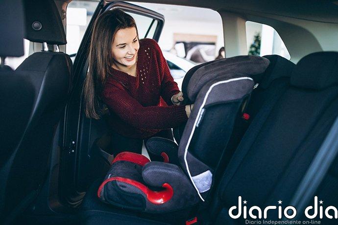 El Gobierno destaca la importancia de utilizar sistemas de retención infantil homologados en vehículos