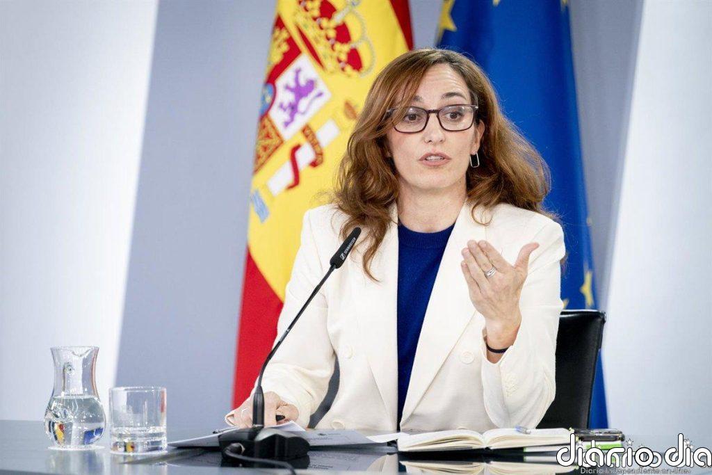 El Gobierno devuelve la cobertura sanitaria a los inmigrantes en situación irregular