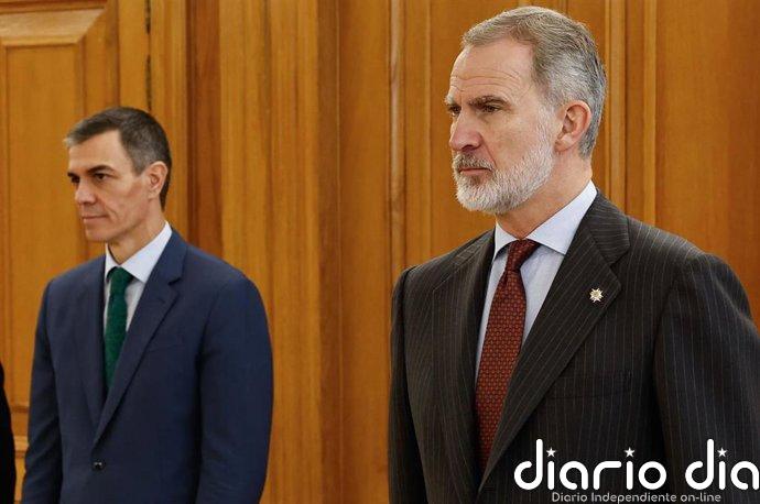 El Gobierno suscribe "al 100%" las palabras de Felipe VI y acusa a Feijóo de "negar la historia"