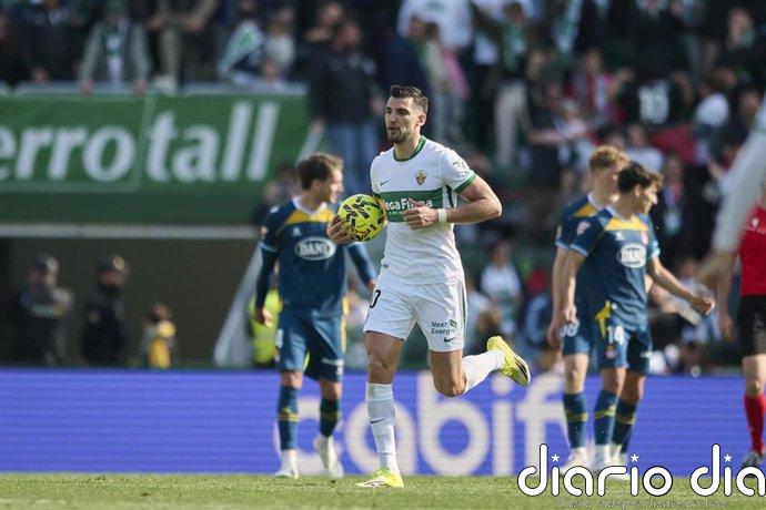 El Hilali denuncia un insulto racista de Rafa Mir: "Viniste en patera"