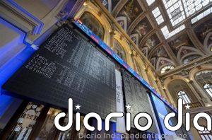 El Ibex 35 mantiene los 17.100 puntos tras subir un 1,42%, con el petróleo a la baja