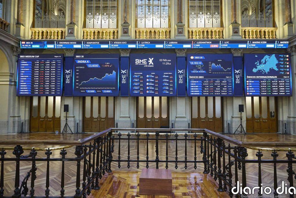 El Ibex cierra su peor semana desde 2022 (-7%) por la guerra en Oriente Próximo, pero mantiene los 17.000 puntos