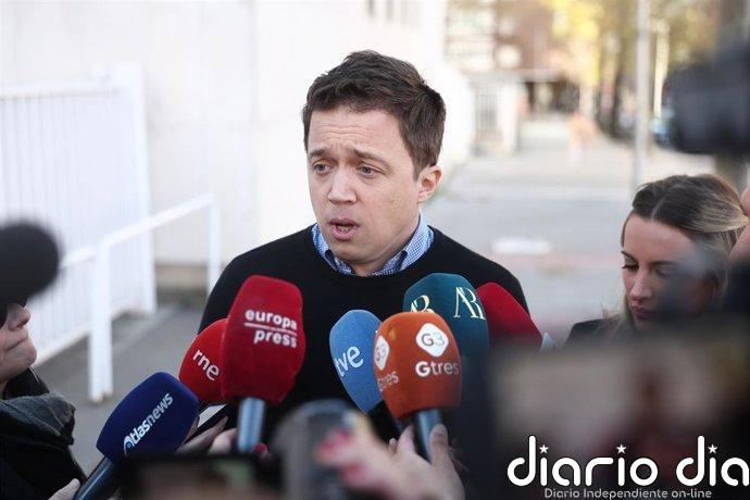 El juez suspende las declaraciones de Errejón y Mouliaá en la querella por presuntas calumnias y los cita el 24 de abril