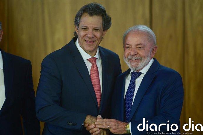 El ministro de Hacienda brasileño Haddad deja el cargo para intentar su elección como gobernador de Sao Paulo