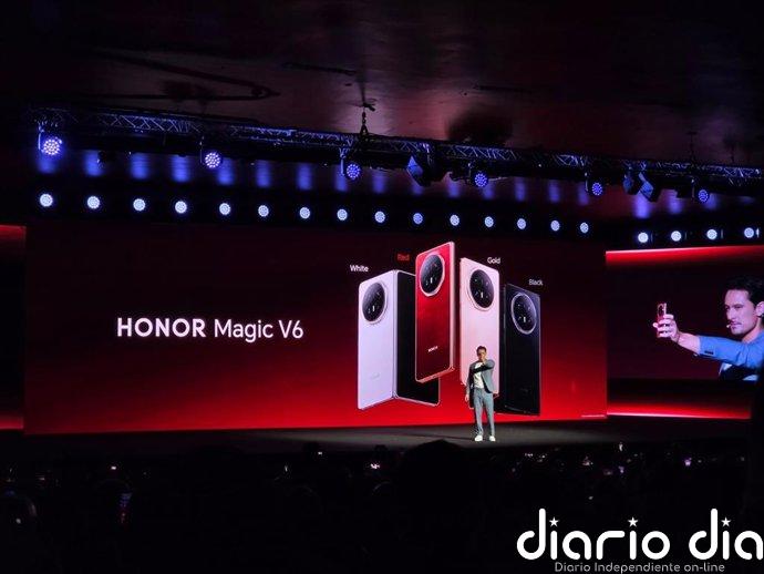 El nuevo Honor Magic V6 redefine los 'smartphones' plegables con su batería de 6.660 mAh y su diseño ultradelgado