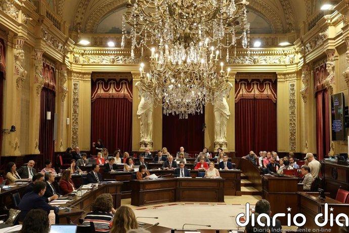 El Parlament se posicionará este martes sobre la regularización de migrantes