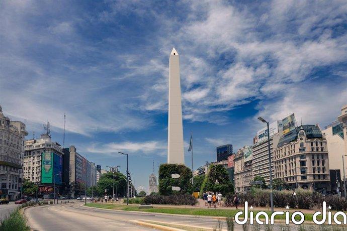 El PIB de Argentina crece un 0,6% en el cuarto trimestre, sin cambios, y cierra 2025 con una subida del 4,4%