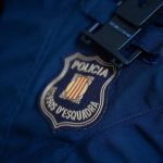 El PP pide adaptar los chalecos de las agentes de Mossos para evitar problemas de salud