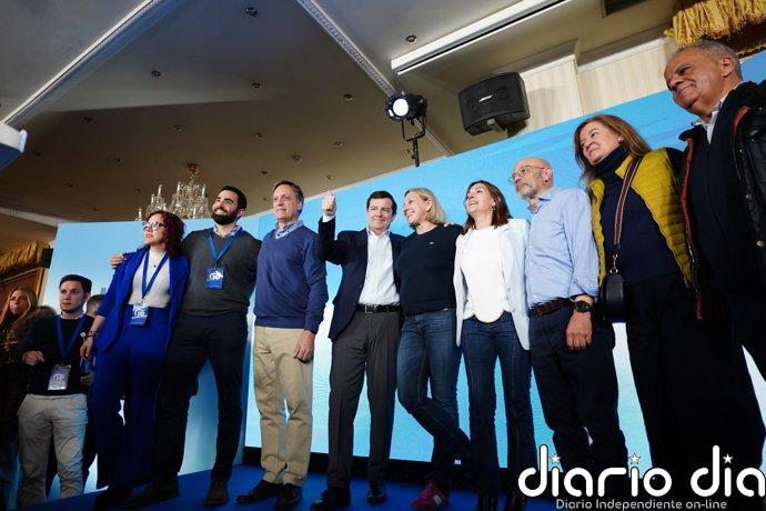 El PP refuerza su mayoría en CyL con 33 escaños pero necesita pactar con Vox, que gana 1, y PSOE sube a 30