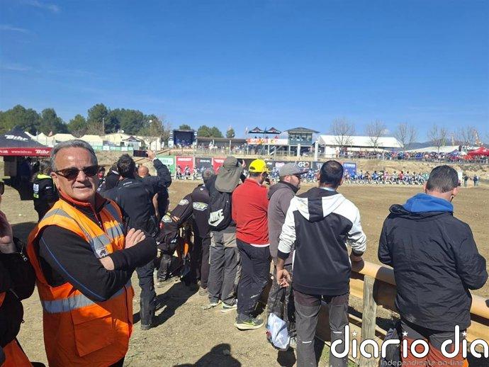 El presidente de la DPZ asiste a la celebración en Calatayud del Campeonato de España de Motocross Élite