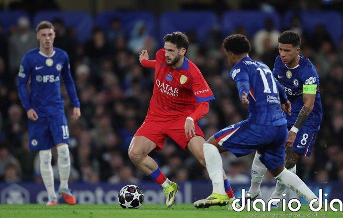 El PSG despacha al Chelsea y el Arsenal tumba al Bayer Leverkusen de camino a cuartos en la Champions League