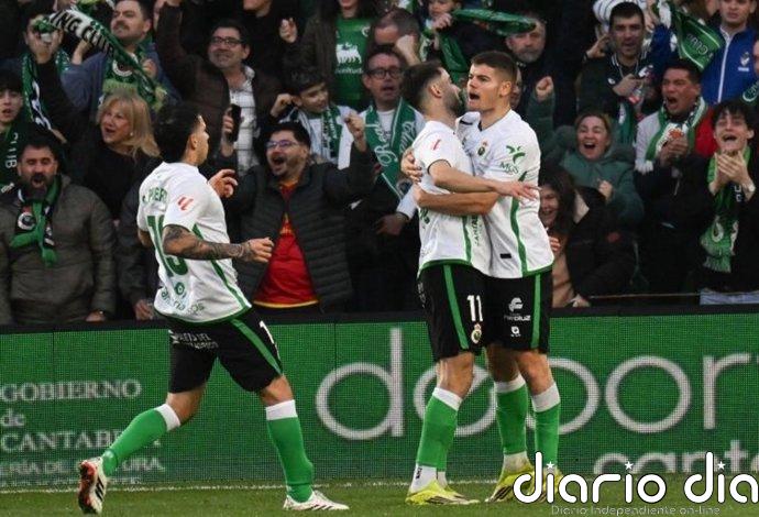 El Racing acerca el ascenso, el Dépor falla y Las Palmas se viene arriba