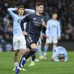 El Real Madrid gana 'in extremis' y de rebote en Vigo