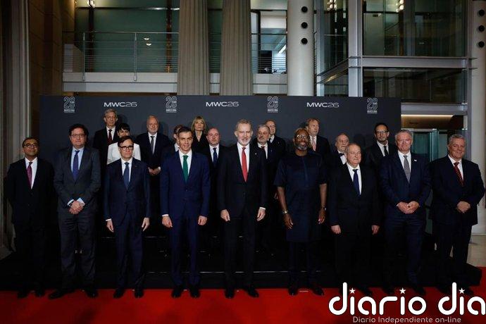 El Rey llega a la cena oficial del MWC 2026