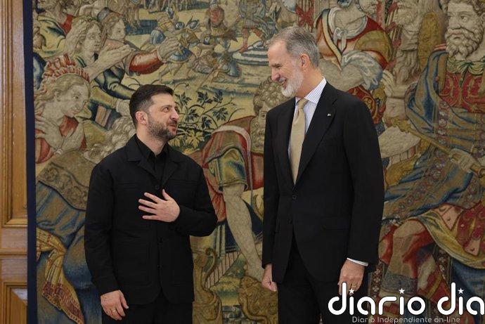 El Rey recibe a Zelenski en la Zarzuela durante su cuarta visita a España