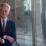 El secreto de la felicidad en la tercera edad, según el psiquiatra español Luis Rojas Marcos