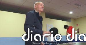 El secreto de Lalo con 103 años: "Juego al ping pong siempre que puedo"