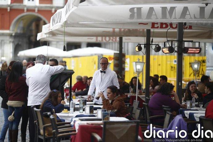 El sector privado de España crece al menor ritmo desde mayo de 2025, según PMI