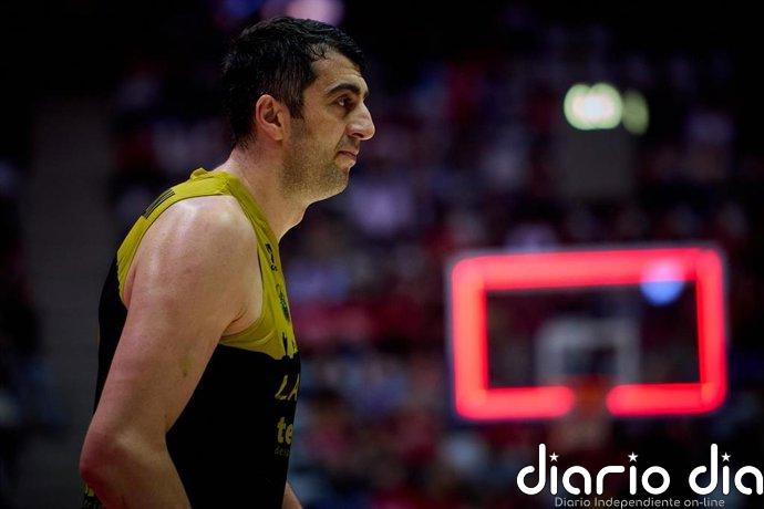 El Surne Bilbao desaprovecha la derrota de La Laguna Tenerife y el MoraBanc Andorra se aferra a la salvación