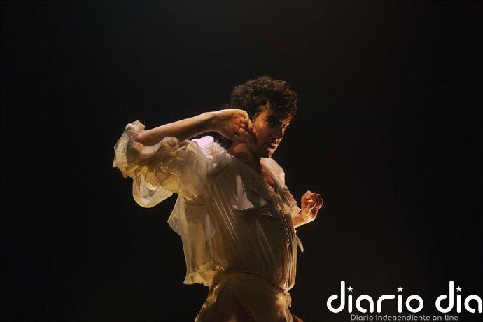 El Teatro Alhambra de Granada presenta este miércoles 'One Night at the Golden Bar' de Alberto Cortés