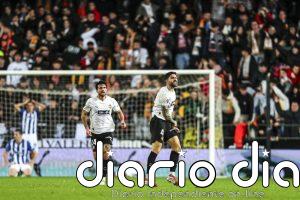 El Villarreal hurga en la herida del Elche, el Getafe despega y el Valencia cambia el humor de Mestalla