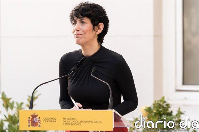 Elma Saiz apela a una oposición que "esté a la altura" de lo que necesita "el contexto geopolítico tan complicado"