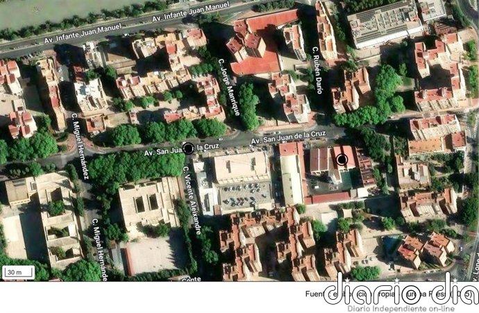 Emergencias atiende a 9 personas, entre ellas dos menores, por el incendio de un piso en Murcia