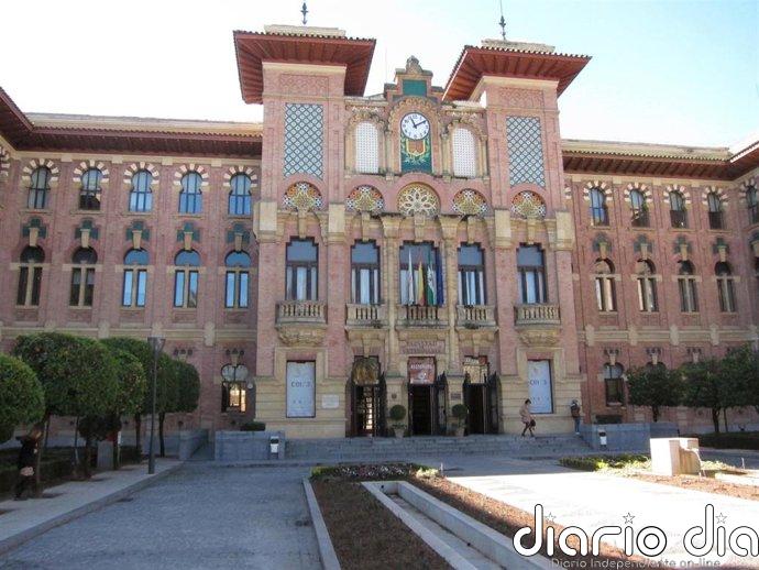 Entregados los VIII Premios Fundación Caja Rural del Sur al mejor expediente de grado de cada centro de la UCO