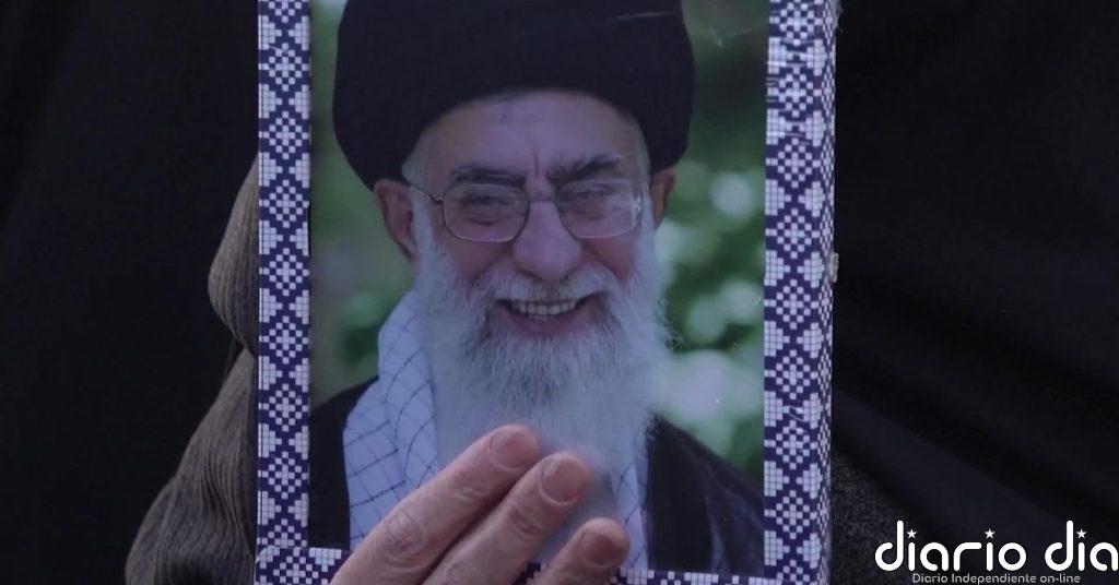 Estados Unidos e Irán confirman la muerte del líder supremo Jamenei