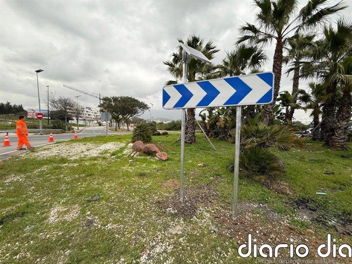 Estepona finaliza los trabajos de mejora en la seguridad de la rotonda de 'Las Hormigas' en la A-7