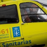 Evacúan en helicóptero a un trabajador que cayó desde 5 metros de altura mientras cortaba un árbol en A Estrada