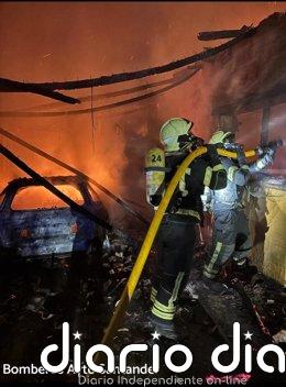 Extinguido el incendio de una vivienda en Medio Cudeyo que no deja heridos